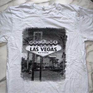 unisex welcome to Las Vegas graphic tee
